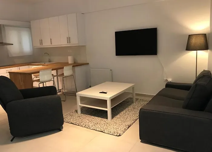 Apartment For 4 Ppl In N. Smirni